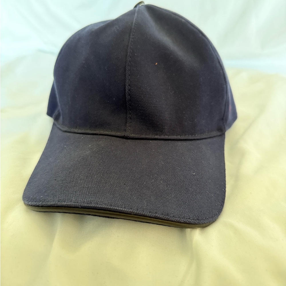 Gucci Baseball Cap - Picture 1 of 6
